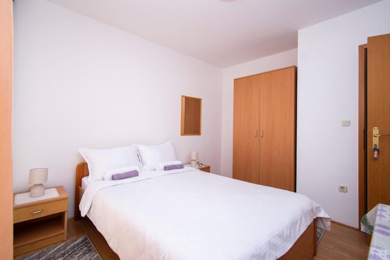 Family Holiday Apartments Lucia โวดีเซ ภายนอก รูปภาพ